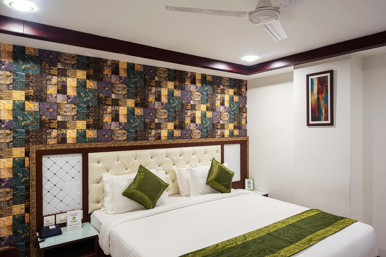 Treebo Empire Hotel Vijayawāda Exterior photo